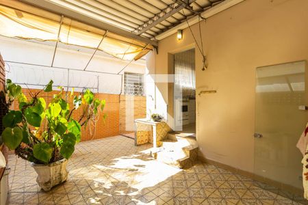 Casa à venda com 330m², 3 quartos e 2 vagas Casa à venda com 330m², 3 quartos e 2 vagasÁrea de Serviço e Churrasqueira