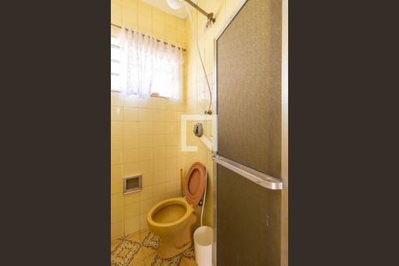 Casa à venda com 330m², 3 quartos e 2 vagas Casa à venda com 330m², 3 quartos e 2 vagasBanheiro da Suíte 2