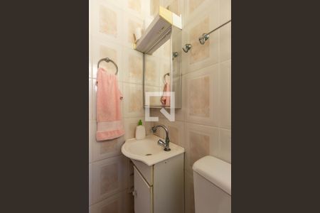 Casa à venda com 330m², 3 quartos e 2 vagas Casa à venda com 330m², 3 quartos e 2 vagasBanheiro da Suíte 1