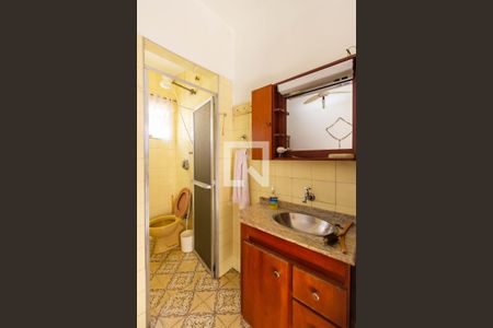 Casa à venda com 330m², 3 quartos e 2 vagas Casa à venda com 330m², 3 quartos e 2 vagasBanheiro da Suíte 2