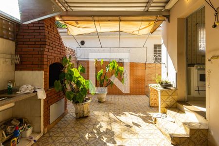 Casa à venda com 330m², 3 quartos e 2 vagas Casa à venda com 330m², 3 quartos e 2 vagasÁrea de Serviço e Churrasqueira