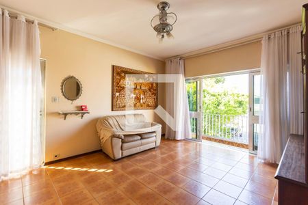 Sala de casa à venda com 3 quartos, 330m² em Jaguaré, São Paulo