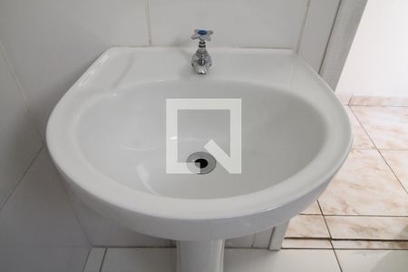 Casa para alugar com 165m², 3 quartos e 2 vagasBanheiro