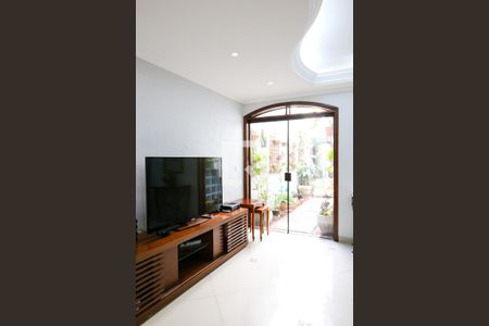 Sala de casa à venda com 4 quartos, 230m² em Parque Oratório, Santo André