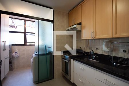 Apartamento à venda com 68m², 2 quartos e 1 vagaCozinha