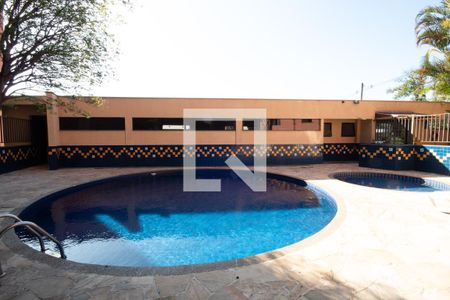 Apartamento à venda com 68m², 2 quartos e 1 vagaÁrea comum - Piscina