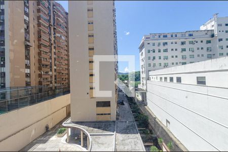 Sala de apartamento à venda com 4 quartos, 199m² em Icaraí, Niterói
