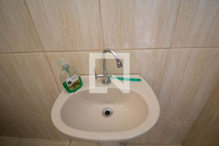 Casa à venda com 310m², 3 quartos e 5 vagas Casa à venda com 310m², 3 quartos e 5 vagasBanheiro 1