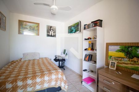 Casa à venda com 310m², 3 quartos e 5 vagas Casa à venda com 310m², 3 quartos e 5 vagasQuarto 2