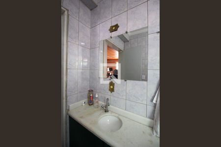 Casa à venda com 310m², 3 quartos e 5 vagas Casa à venda com 310m², 3 quartos e 5 vagasBanheiro 4