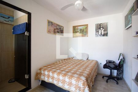 Casa à venda com 310m², 3 quartos e 5 vagas Casa à venda com 310m², 3 quartos e 5 vagasQuarto 2