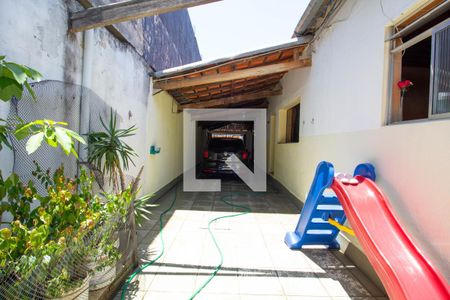 Casa à venda com 310m², 3 quartos e 5 vagas Casa à venda com 310m², 3 quartos e 5 vagasÁrea Externa