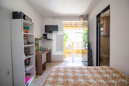 Casa à venda com 310m², 3 quartos e 5 vagas Casa à venda com 310m², 3 quartos e 5 vagasQuarto 2