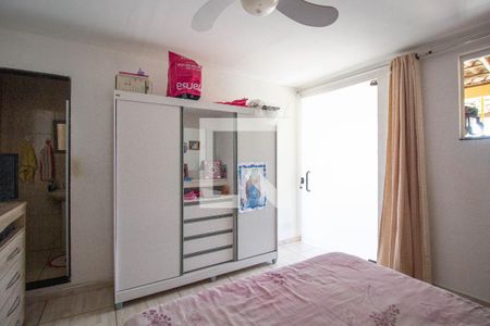 Casa à venda com 310m², 3 quartos e 5 vagas Casa à venda com 310m², 3 quartos e 5 vagasQuarto 3