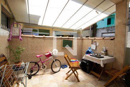 Casa à venda com 310m², 3 quartos e 5 vagas Casa à venda com 310m², 3 quartos e 5 vagasÁrea de Serviço