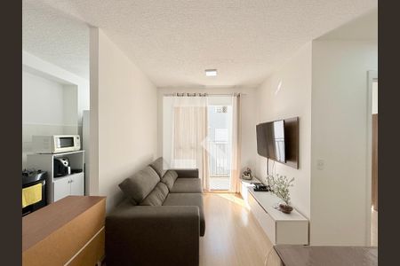 Sala de apartamento para alugar com 2 quartos, 49m² em Santo Amaro, São Paulo