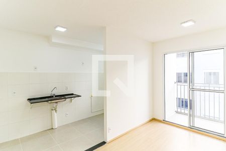 Sala de apartamento para alugar com 2 quartos, 49m² em Santo Amaro, São Paulo