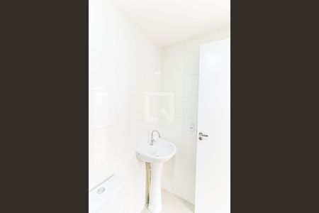 Apartamento para alugar com 49m², 2 quartos e sem vaga Apartamento para alugar com 49m², 2 quartos e sem vagaBanheiro