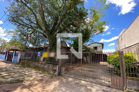 Casa à venda com 140m², 2 quartos e 3 vagasFachada