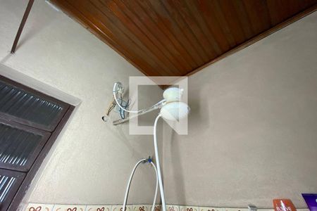 Casa à venda com 140m², 2 quartos e 3 vagasChuveiro do Banheiro 