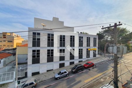 Casa à venda com 190m², 2 quartos e 2 vagas Casa à venda com 190m², 2 quartos e 2 vagasVista Terraço / Churrasqueira