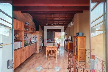 Casa à venda com 190m², 2 quartos e 2 vagas Casa à venda com 190m², 2 quartos e 2 vagasTerraço / Churrasqueira