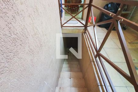 Casa à venda com 190m², 2 quartos e 2 vagas Casa à venda com 190m², 2 quartos e 2 vagasAcesso para garagem