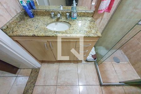 Casa à venda com 190m², 2 quartos e 2 vagas Casa à venda com 190m², 2 quartos e 2 vagasBanheiro Social