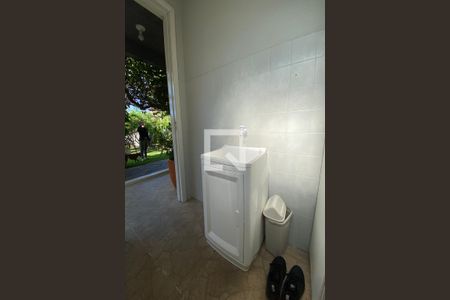 Casa à venda com 190m², 2 quartos e 2 vagasÁrea de Serviço