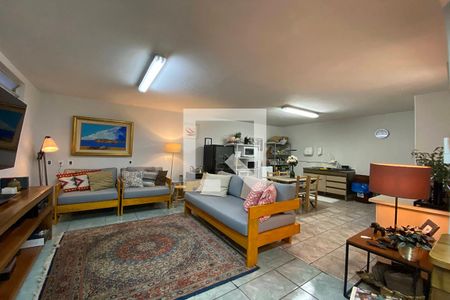 Casa à venda com 190m², 2 quartos e 2 vagasEdícula