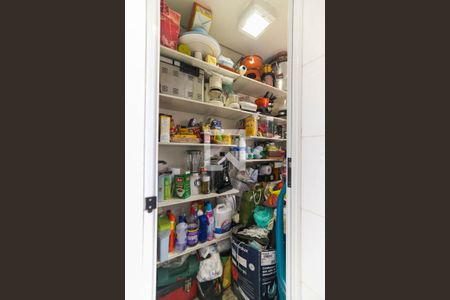 Apartamento para alugar com 99m², 2 quartos e 2 vagasDespensa