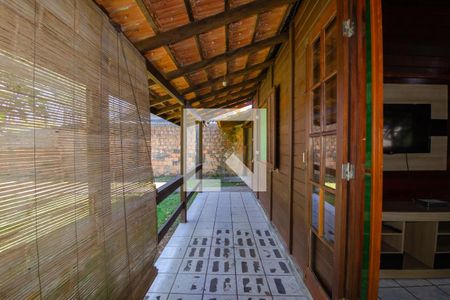 Varanda de casa de condomínio para alugar com 2 quartos, 60m² em Barra da Lagoa, Florianópolis