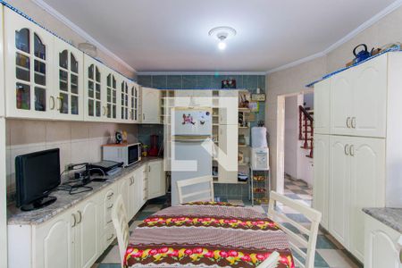 Casa à venda com 240m², 4 quartos e 4 vagasCozinha