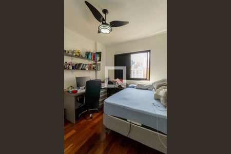 Apartamento à venda com 132m², 3 quartos e 3 vagasSuíte 2