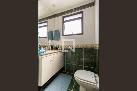 Apartamento à venda com 132m², 3 quartos e 3 vagasBanheiro Suíte 2