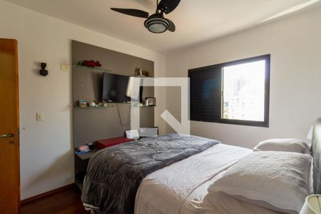 Apartamento à venda com 132m², 3 quartos e 3 vagasSuíte 1