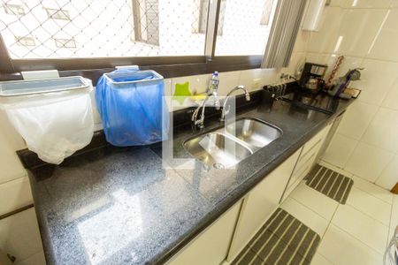 Apartamento à venda com 132m², 3 quartos e 3 vagasCozinha 