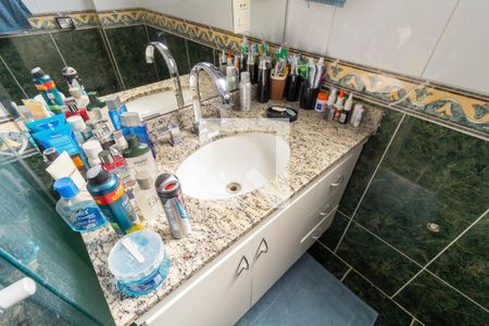 Apartamento à venda com 132m², 3 quartos e 3 vagasBanheiro Suíte 2