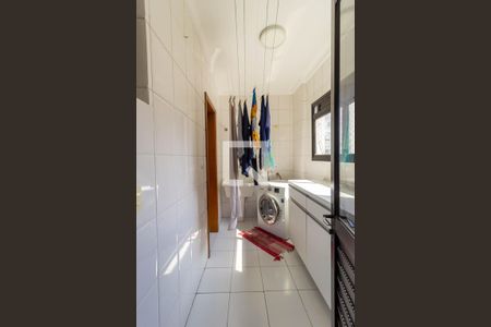 Apartamento à venda com 132m², 3 quartos e 3 vagasLavanderia 