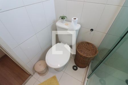 Apartamento à venda com 60m², 2 quartos e 1 vagaBanheiro Quarto 2