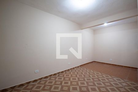 Quarto de casa para alugar com 1 quarto, 50m² em Helena Maria, Osasco