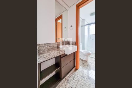 Apartamento para alugar com 127m², 3 quartos e 2 vagasBanheiro Social