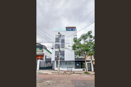 Apartamento para alugar com 127m², 3 quartos e 2 vagasFachada