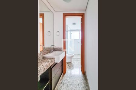 Apartamento para alugar com 127m², 3 quartos e 2 vagasBanheiro Social