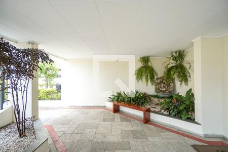 Entrada de apartamento para alugar com 2 quartos, 56m² em Vila Gomes Cardim, São Paulo