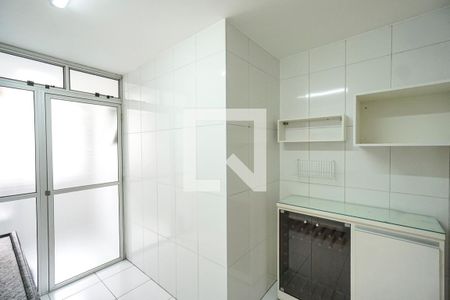 Cozinha de apartamento para alugar com 2 quartos, 56m² em Vila Gomes Cardim, São Paulo
