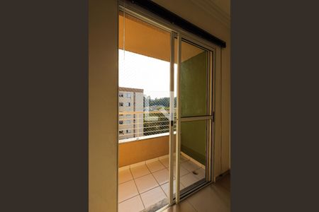 Sala  - varanda de apartamento para alugar com 2 quartos, 54m² em Parque Rincao, Cotia
