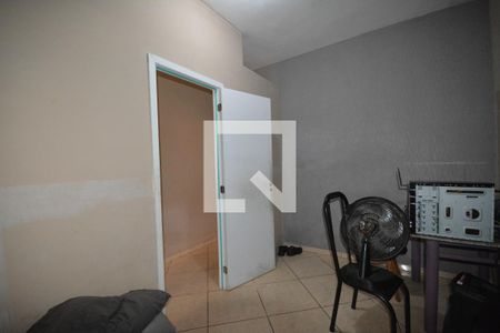 Casa à venda com 300m², 4 quartos e 6 vagasQuarto 2