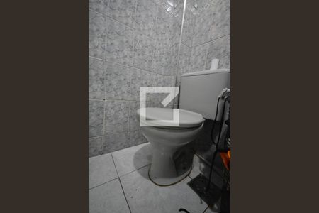 Casa à venda com 300m², 4 quartos e 6 vagasBanheiro