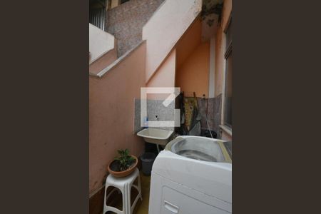 Casa à venda com 300m², 4 quartos e 6 vagasÁrea de Serviço